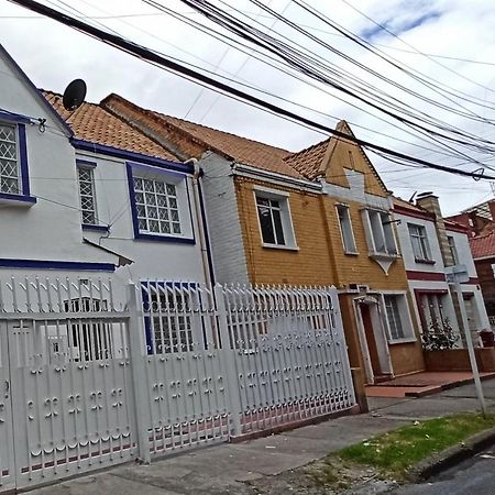 Отель Casa Coral Богота Экстерьер фото